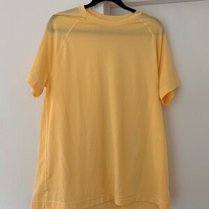 Outdoor voice dry fit work out t shirt